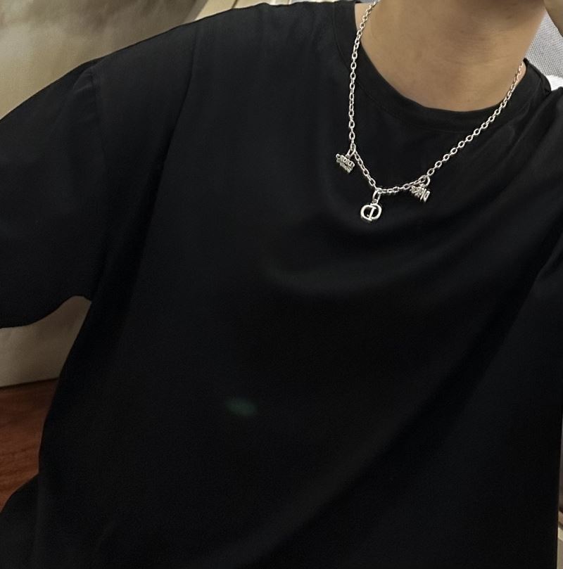 chr1st1an D10r necklaces